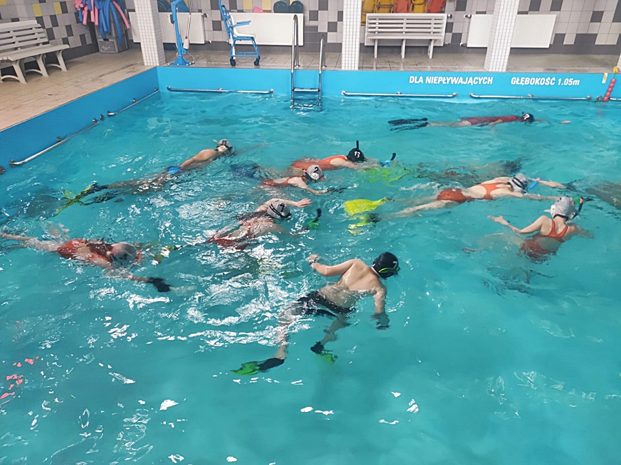 Hokej pod wodą Walenie Siemianowice Śląskie 10 VI 2023. Koniec Walenia czyli Amatorska Liga Hokeja Pod Wodą